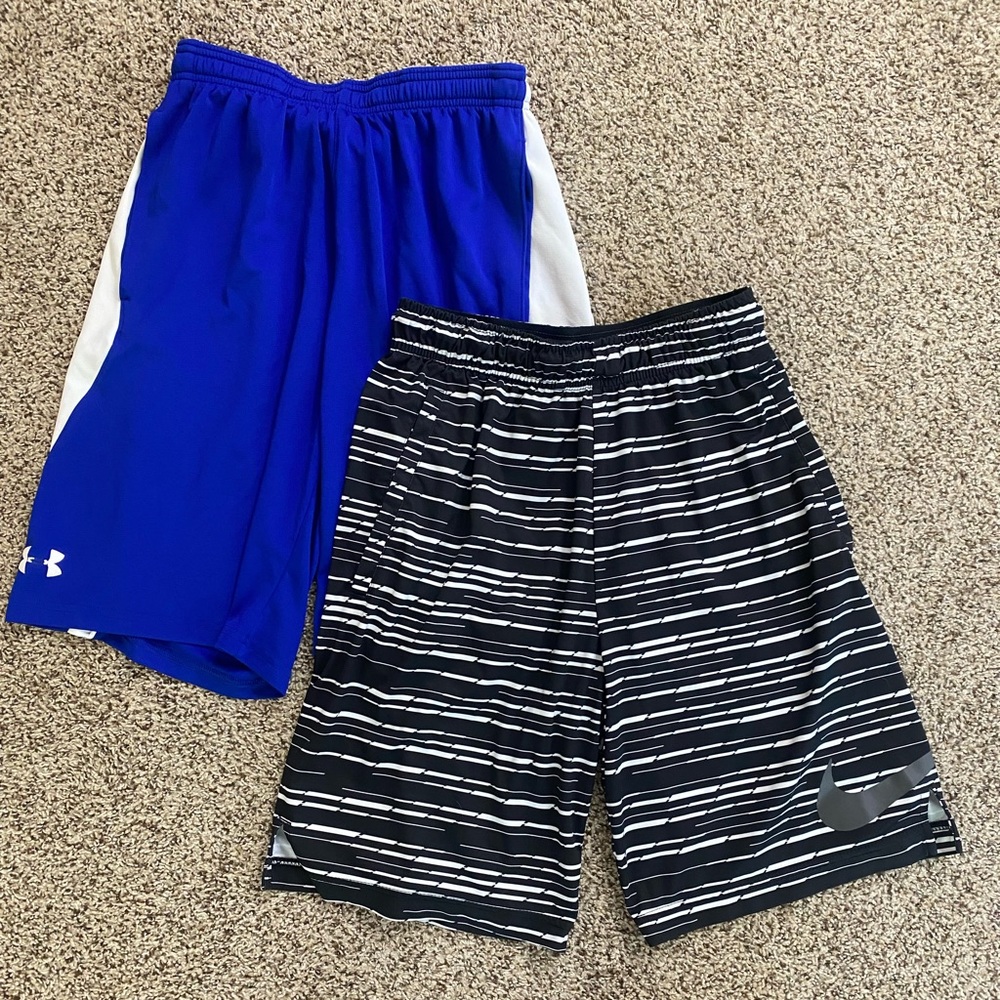 Small Under armor and Nike men’s athletic shorts